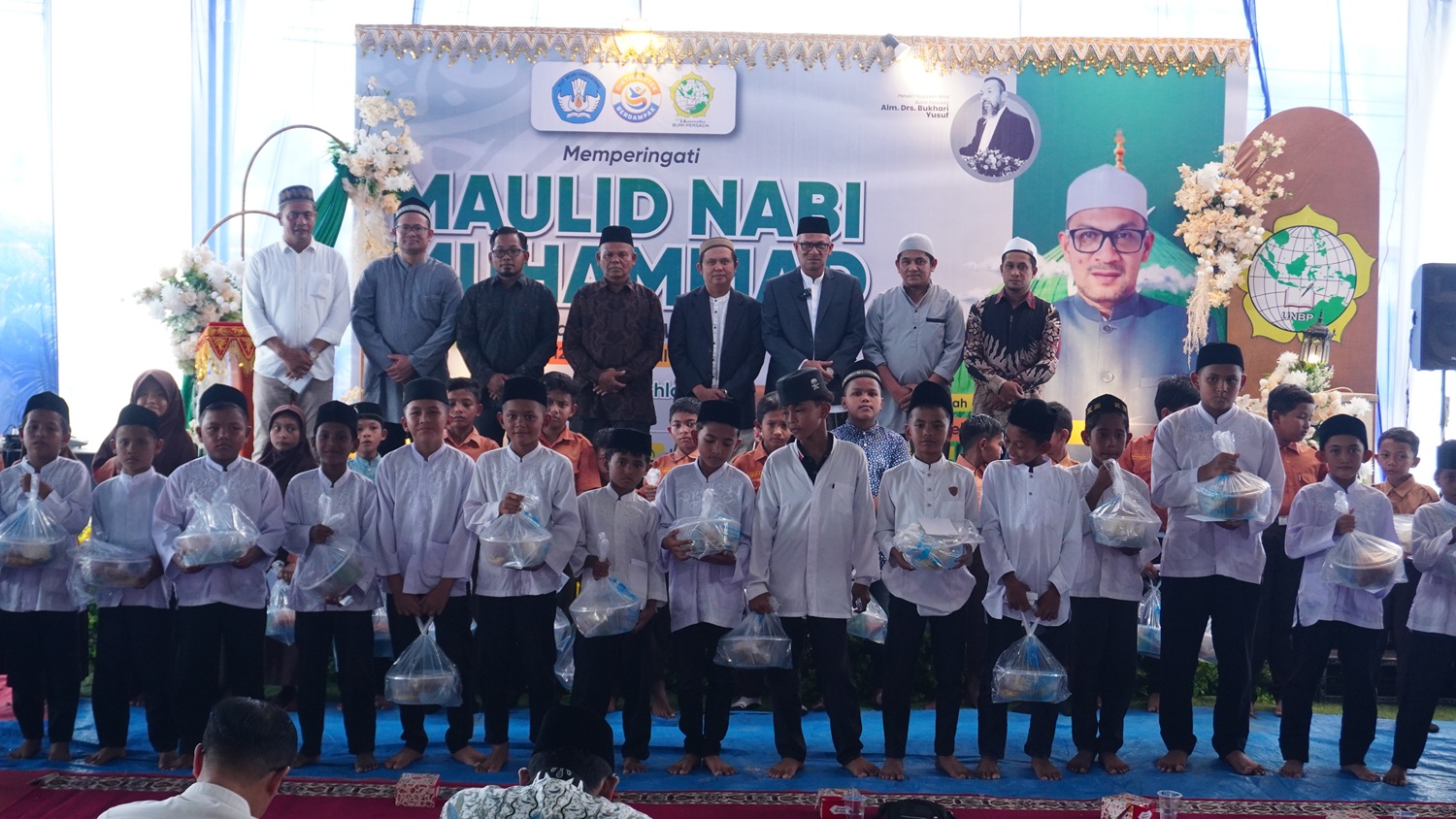 Universitas Bumi Persada Melaksanakan Kegiatan Maulid dan Santunan Anak Yatim 2025
